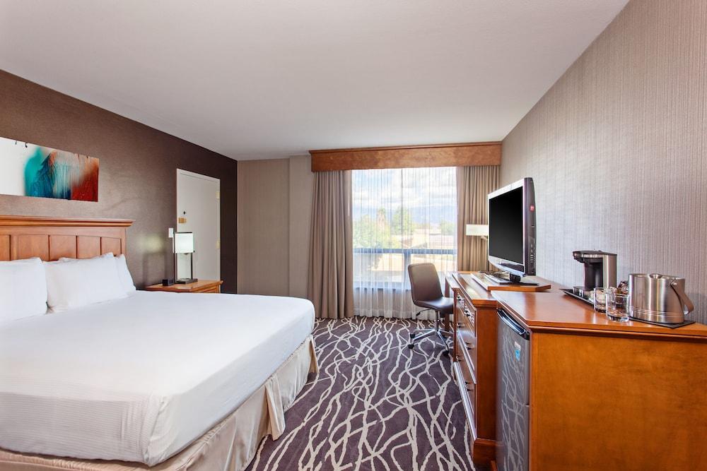 Doubletree By Hilton Hotel 4*