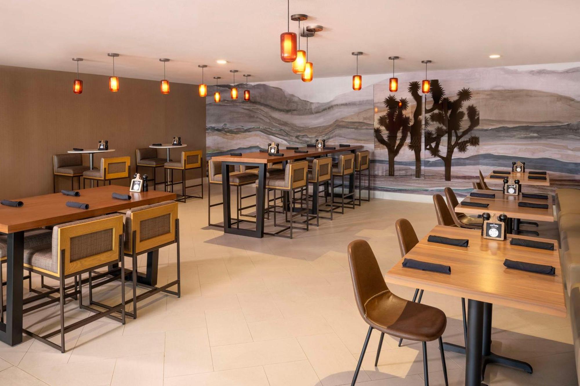 Doubletree By Hilton San Bernardino