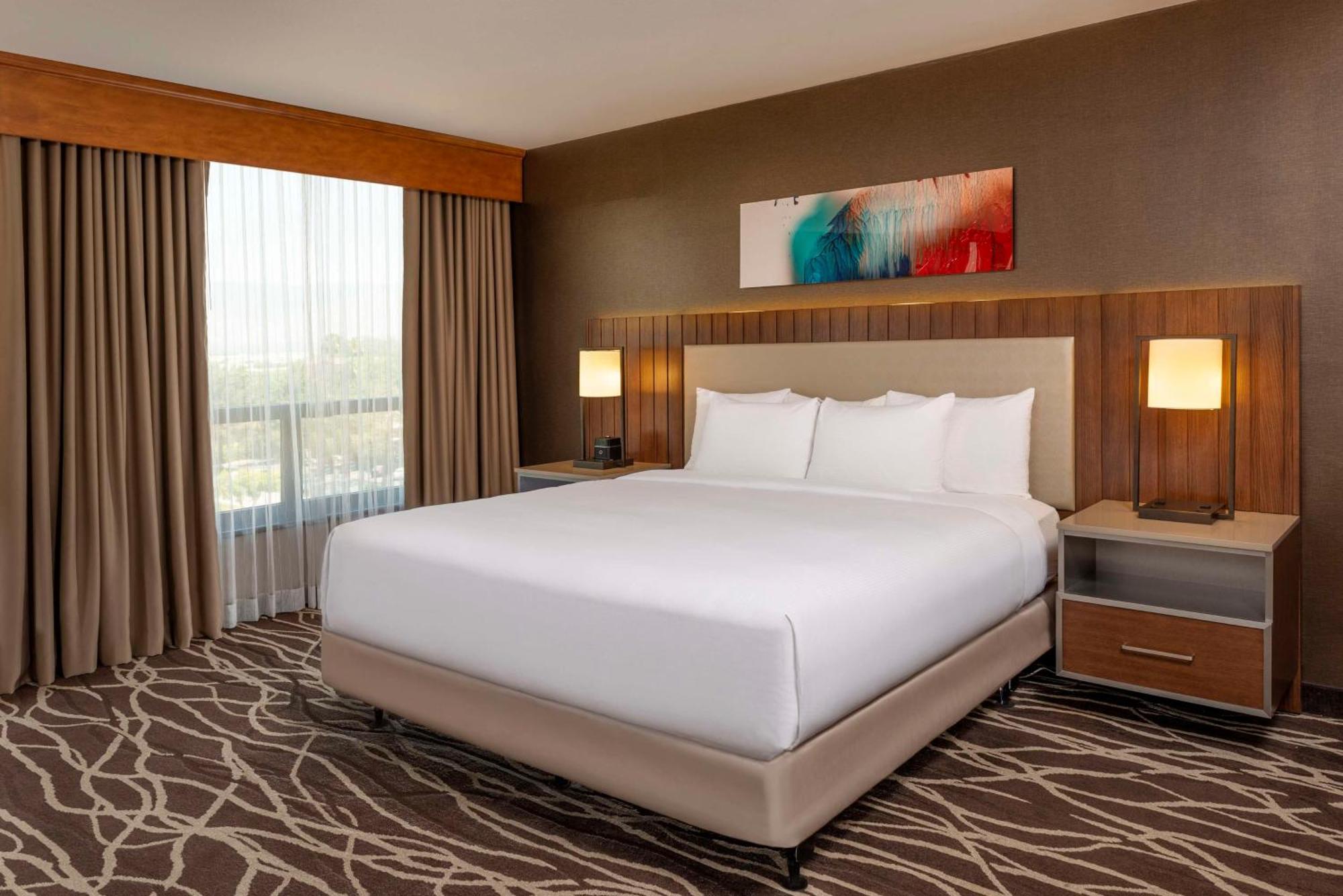 Doubletree By Hilton San Bernardino